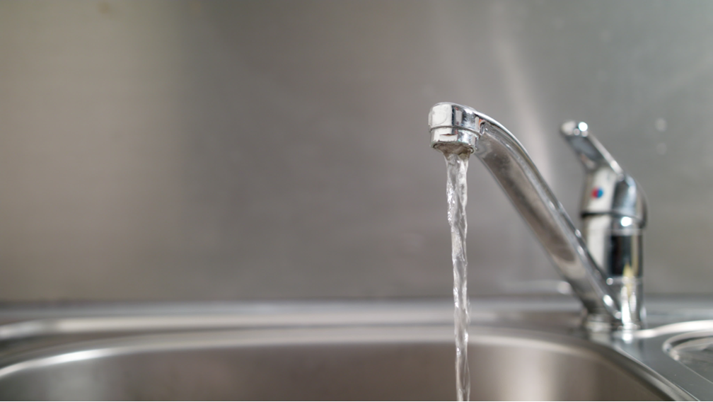Read more about the article Why Is My Water Pressure So Low? Insights from a Plumbing, Heating and Air Conditioning Contractor in Carpentersville, Illinois